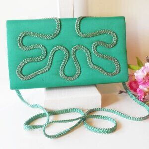 La Regale vintage green embroidered clutch bag